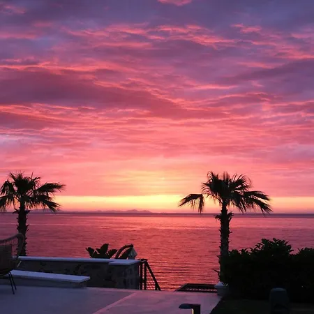 Allium Bodrum & فندق