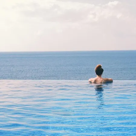 Allium Bodrum & 얄리카베크