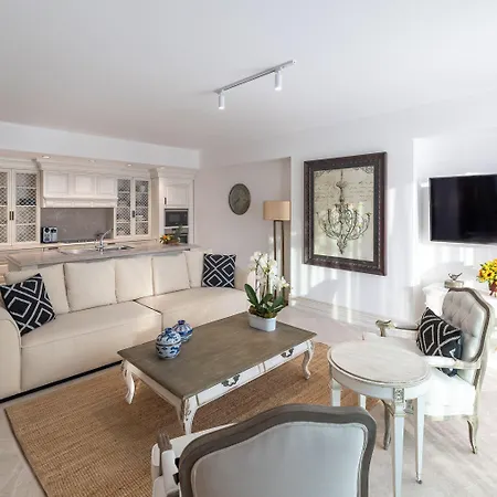 Allium Bodrum & 5* يالِكافاك